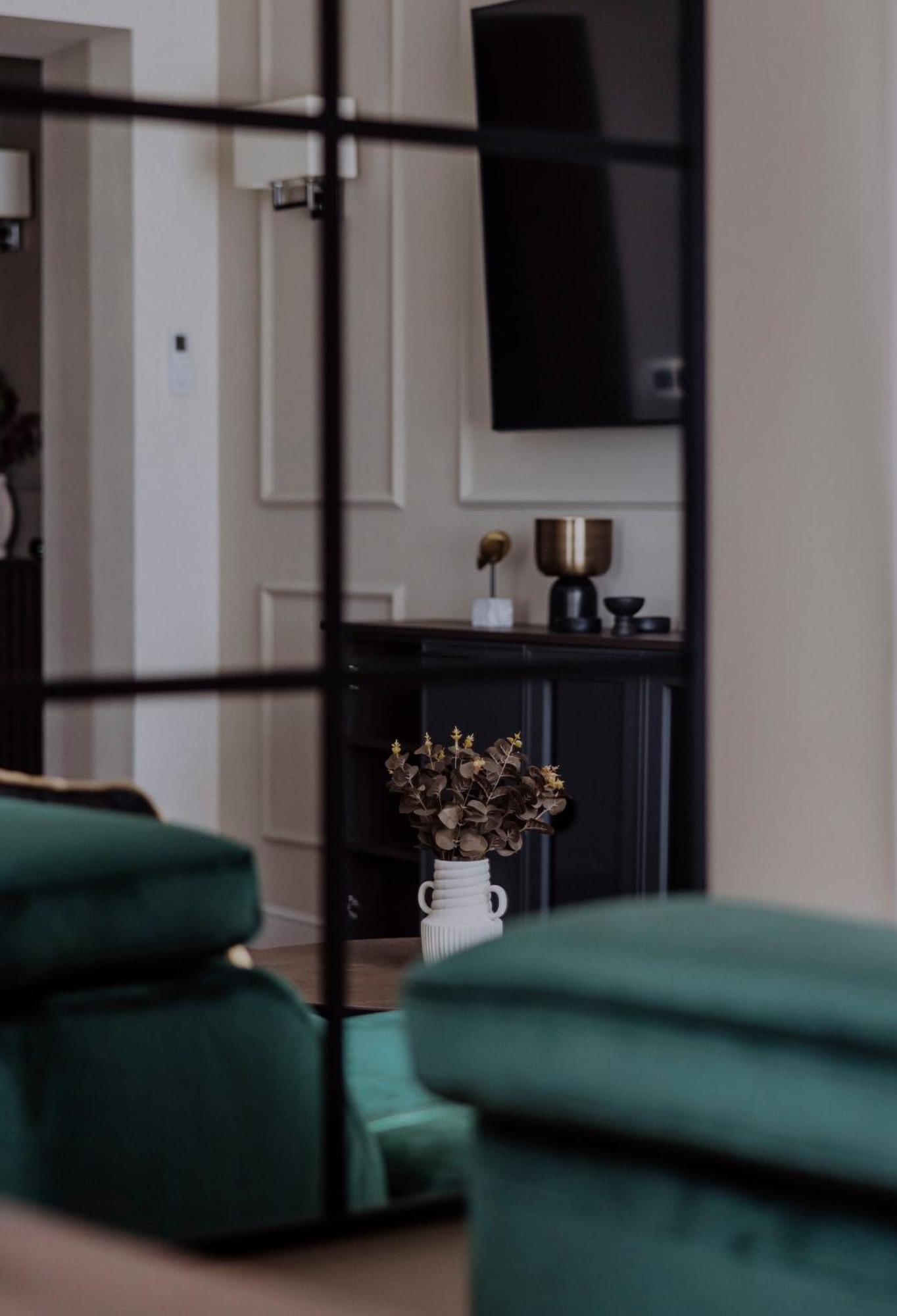 Crown Pearl - Wonderful Apartment, 110Scm, 4 Rooms Krakow Dış mekan fotoğraf