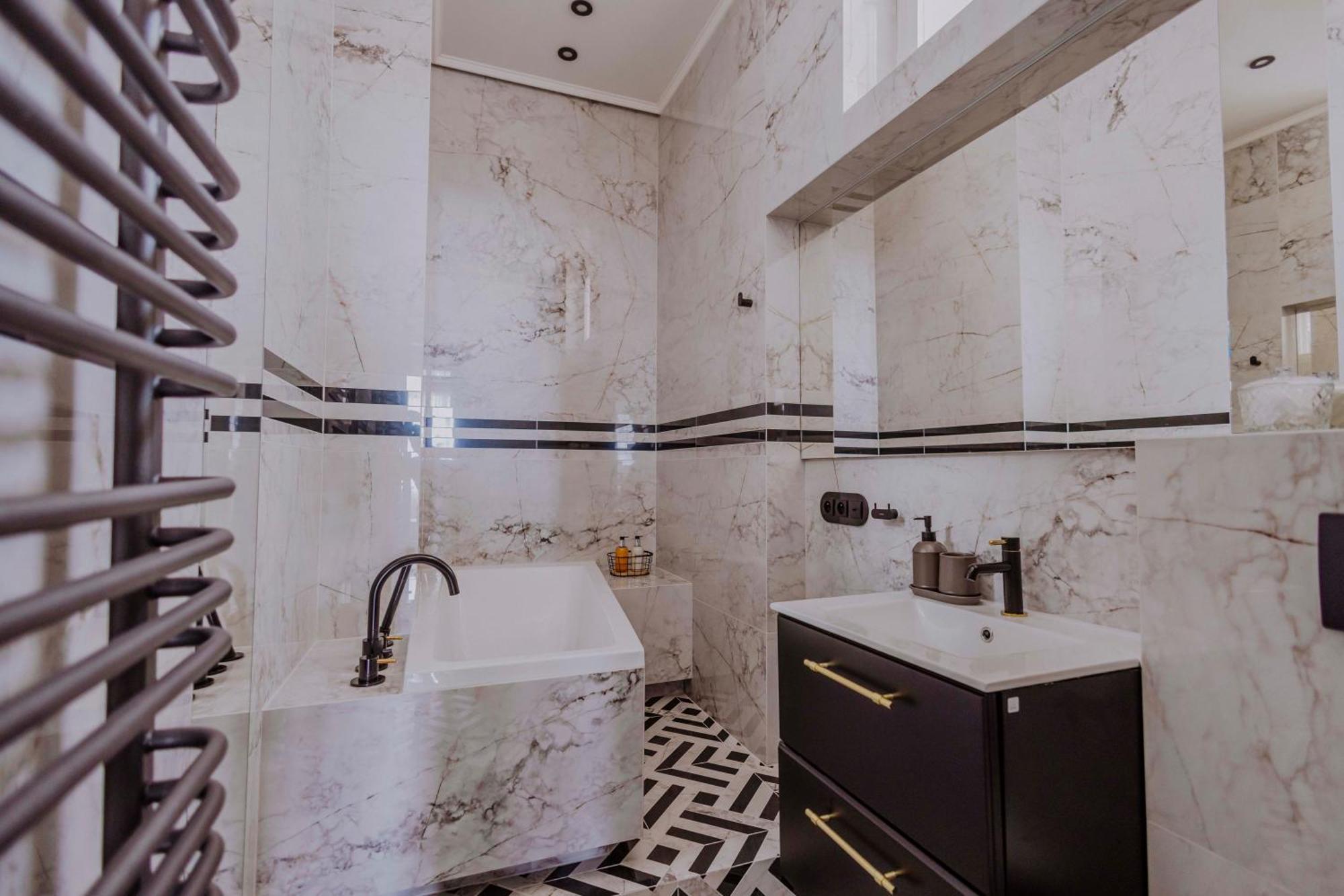 Crown Pearl - Wonderful Apartment, 110Scm, 4 Rooms Krakow Dış mekan fotoğraf